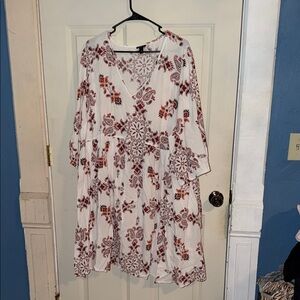 Torrid White and Purple Floral Long Sleeve Dress